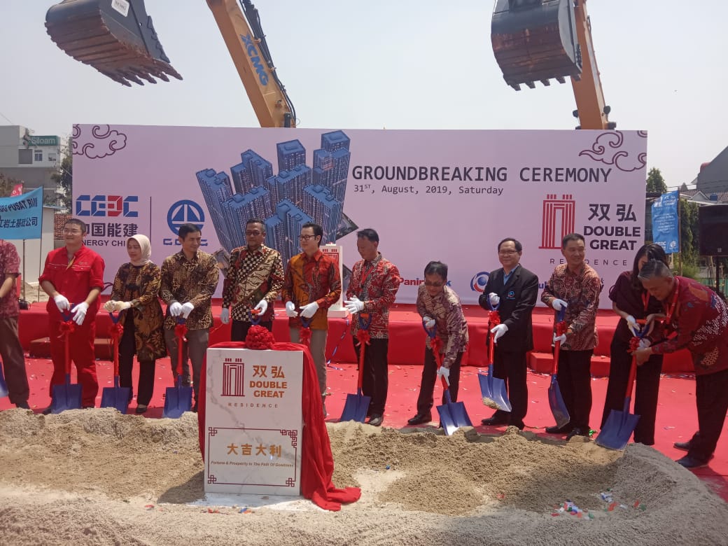Ground Breaking Ceremonial Double Great Residence di Serpong