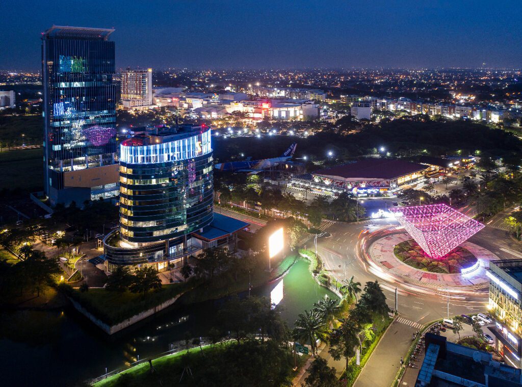 10 tahun summarecon bekasi 