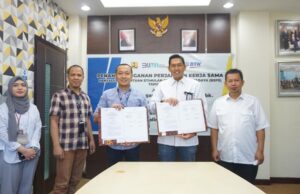 Penandatanganan Perjanjian Kerja Sama (PKS) dengan BTN sebagai bank penyalur dana program BSPS di Banjarbaru, Kalimantan Selatan